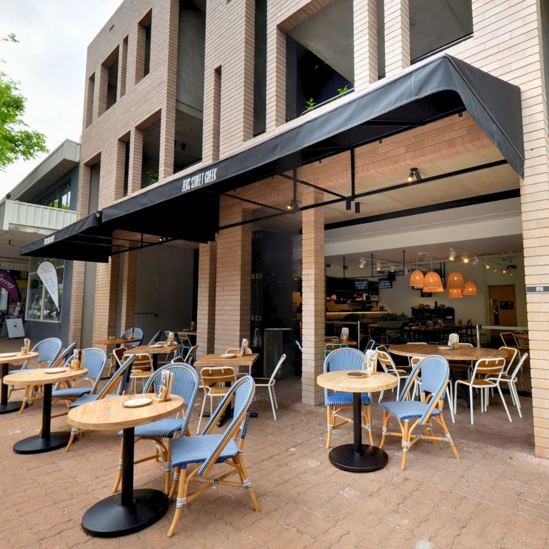 Canopy Awnings by Outdoor Blinds and Awnings (OBA)
