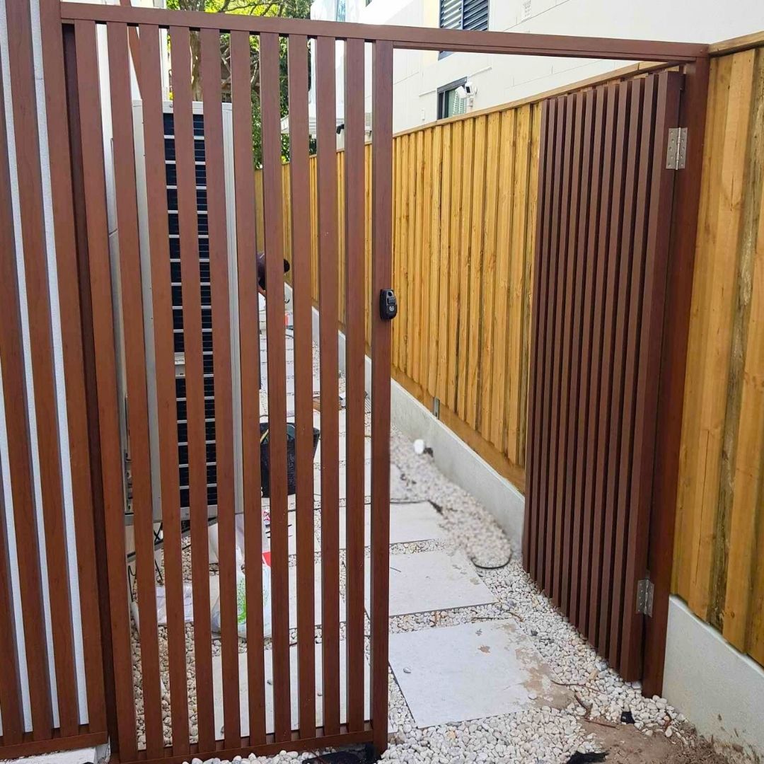 Rail Aluminium Batten System by Outdoor Blinds and Awnings (OBA)