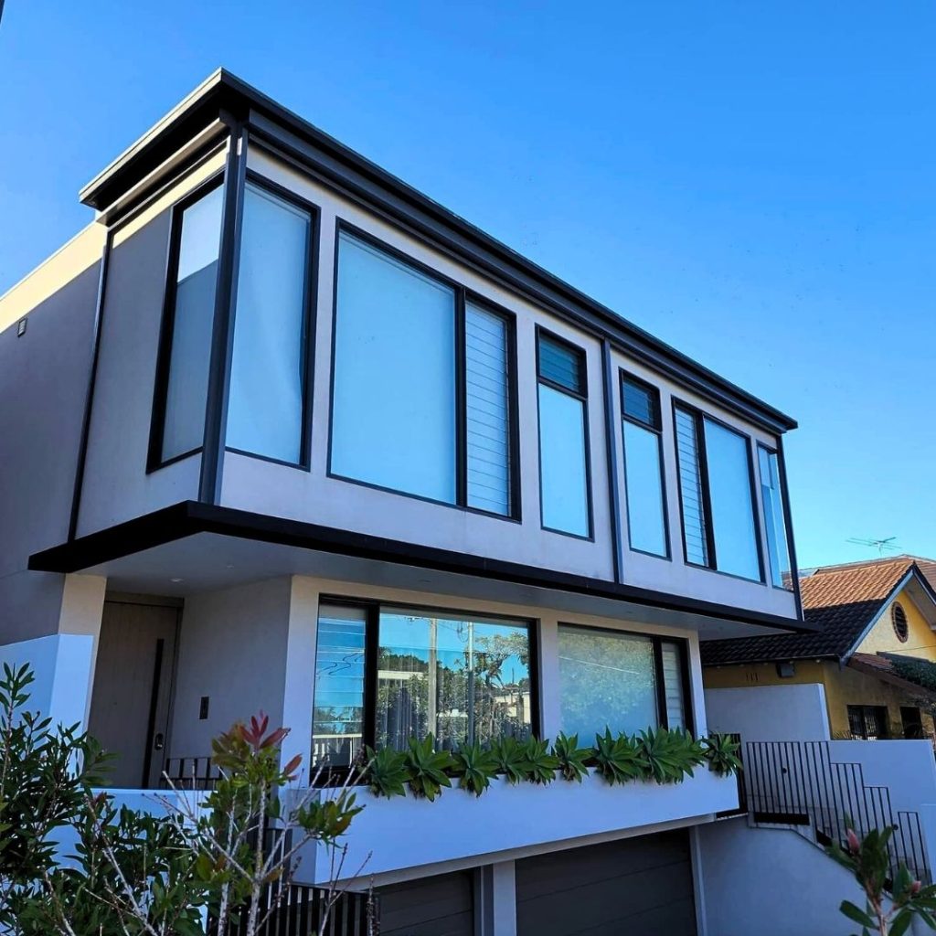 Screentex Zip Outdoor Blinds by Outdoor Blinds and Awnings O(B()