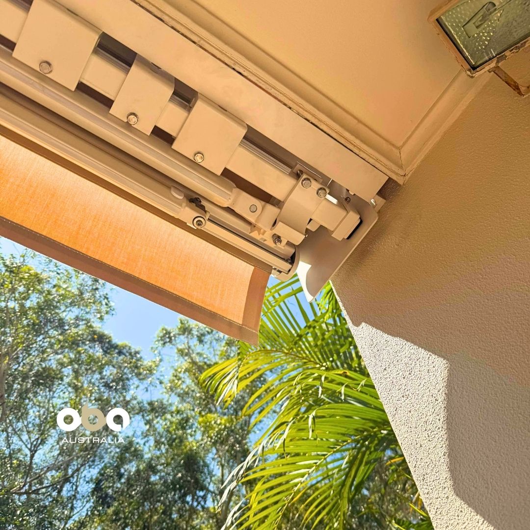 6 Reasons Why Your Motorised Outdoor Blinds, Awnings, or Retractable Roof Aren’t Fully Retracting