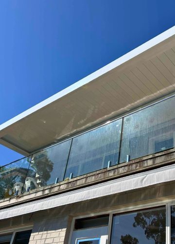 Med Twist Opening Louvre Roof By Outdoor Blinds and Awnings (OBA)