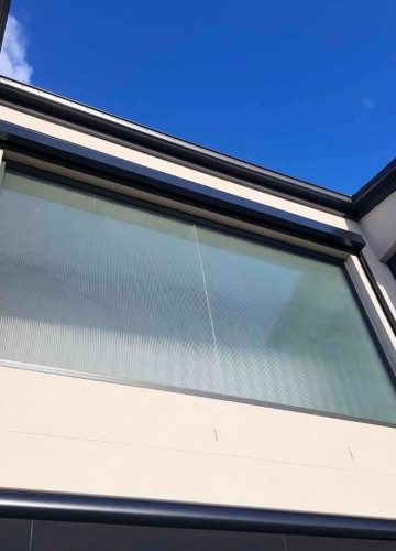 Screentex Zip Outdoor Blinds by Outdoor Blinds and Awnings O(B()