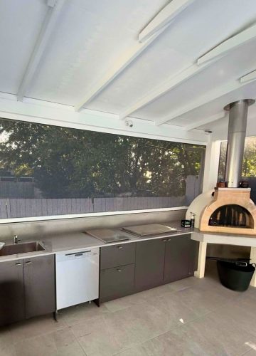 Screentex Zip Outdoor Blinds by Outdoor Blinds and Awnings O(B()