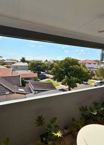 Screentex Zip Outdoor Blinds by Outdoor Blinds and Awnings O(B()