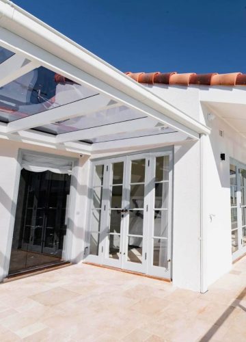 Polycarbonate Pergola Roof from Outdoor Blinds and Awnings (OBA)